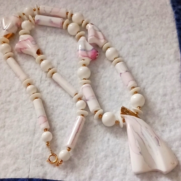 Vintage Hand Painted Ceramic Pendant  Necklace with Acrylic Gold Bead Accents - Picture 12 of 12